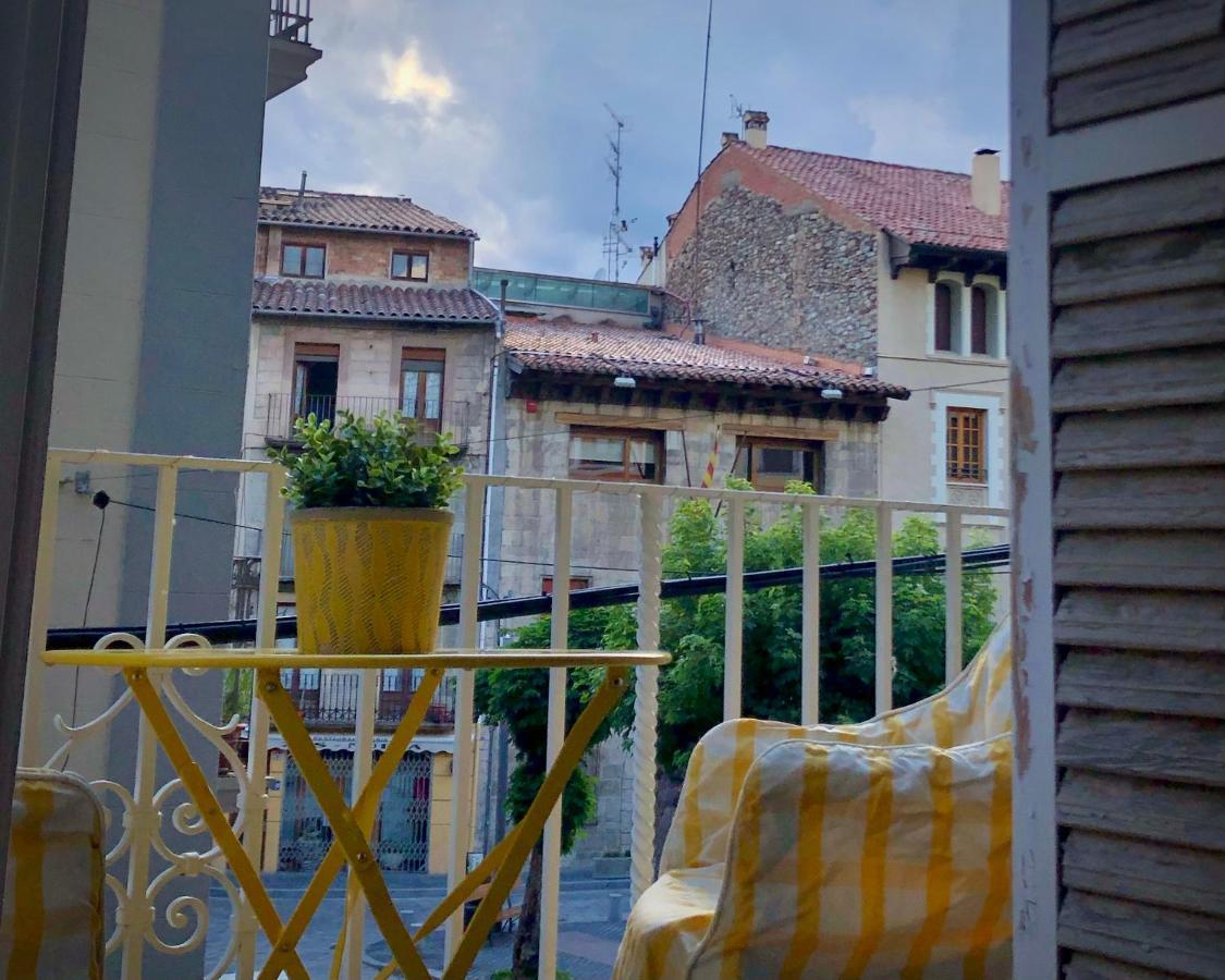 Maison Biscuit. Apartament A La Placa De La Vila 坎普罗东 外观 照片